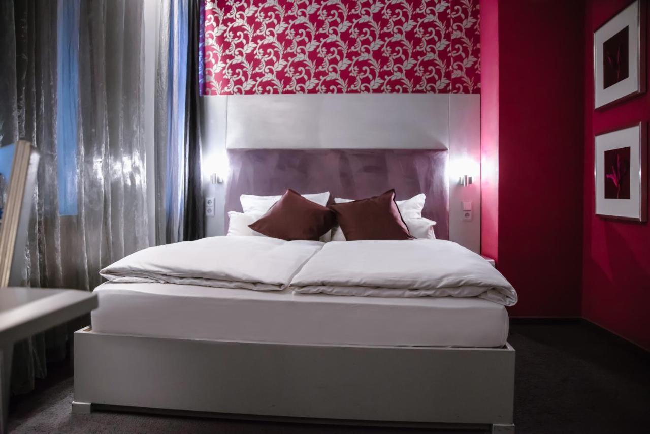 Hotel Engel Hilders Zewnętrze zdjęcie