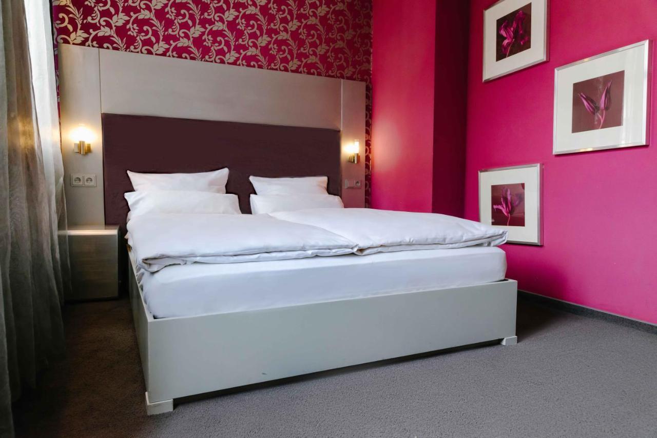 Hotel Engel Hilders Zewnętrze zdjęcie
